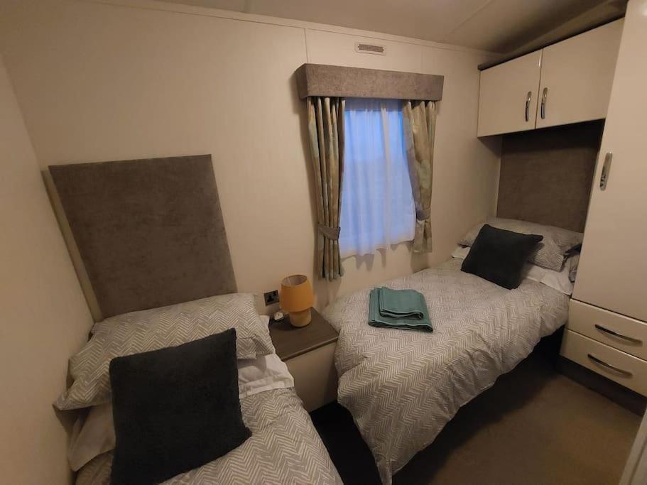 Drumrammer Farm Lodge Ahoghill Extérieur photo